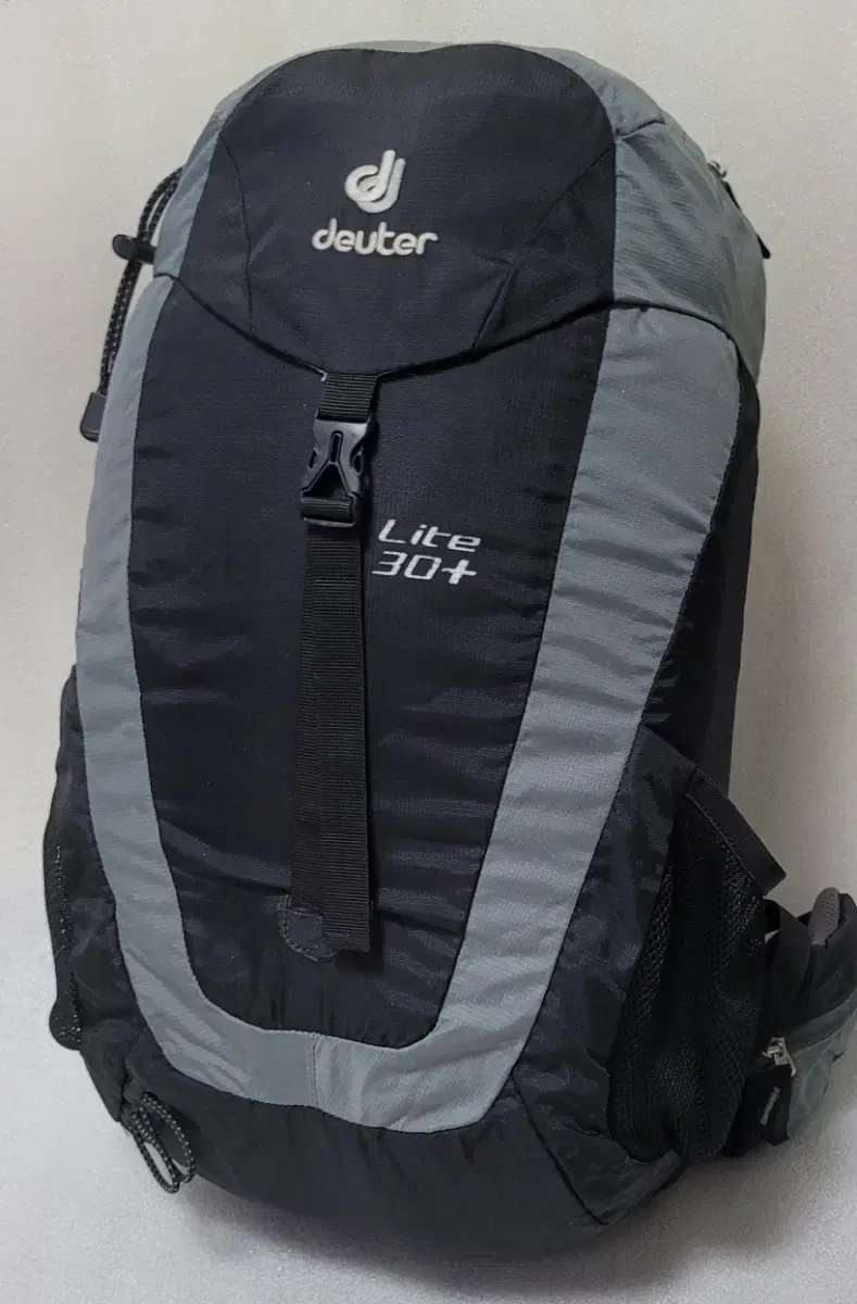 도이터 deuter LITE 30+ 등산배낭 여행캠핑백팩 30~35리터